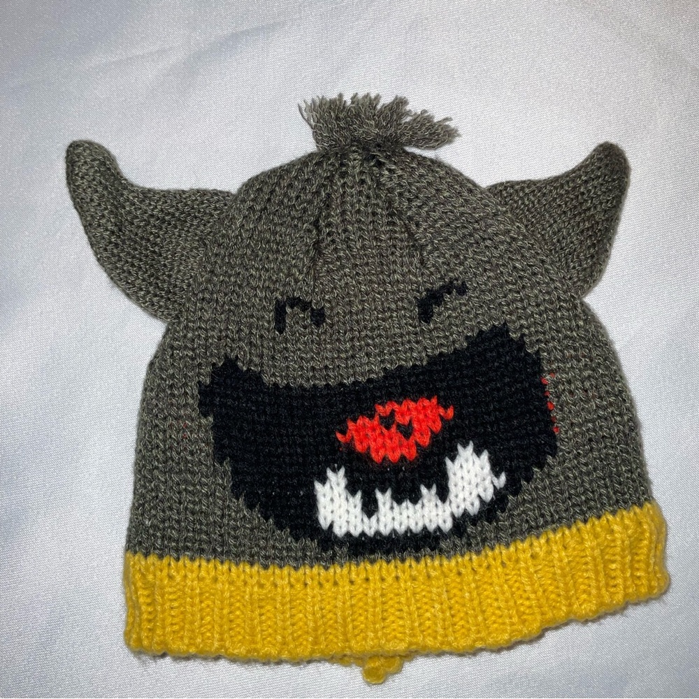 Carters Boys 12-24 Month Grey Knit Monster Winter Beanie Hat Double Layer Toque